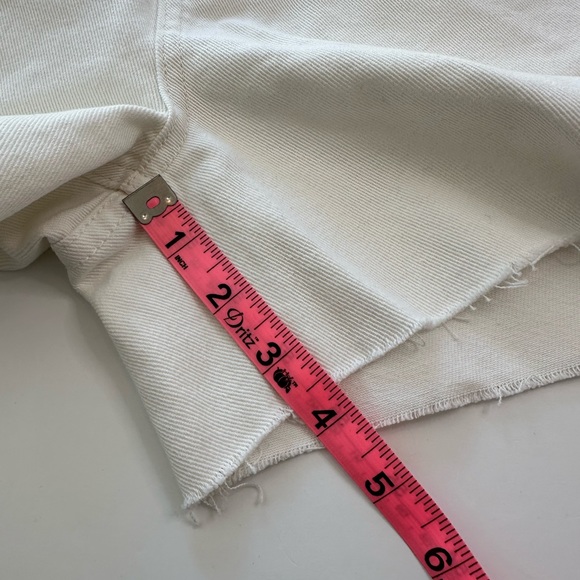 Billabong Riley Walkshort High Waisted Cut Off Shorts White NWT Women’s Size 26 - Picture 12 of 14